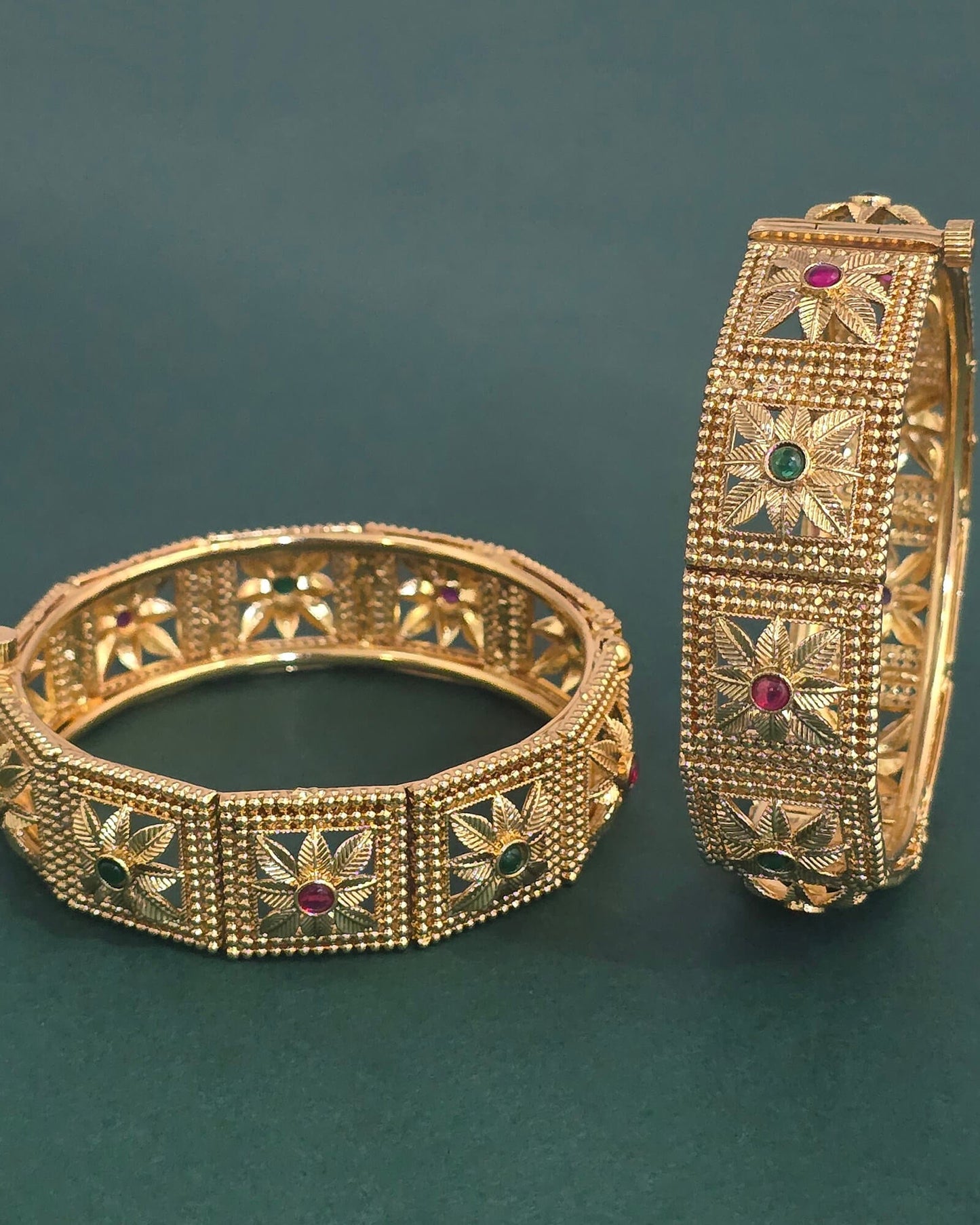 Gold plated openable bangles/kadas