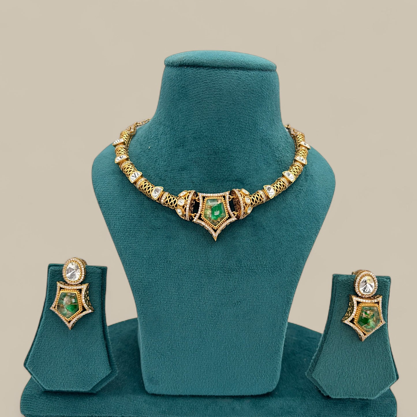 Gold plated premium kundan choker set