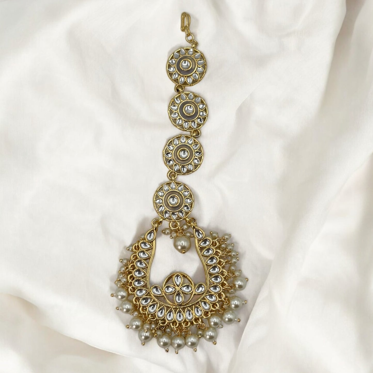 Gold plated matha tikka