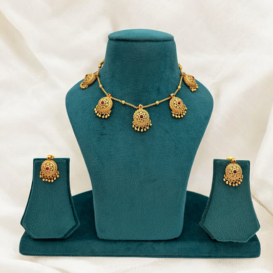 Matte gold ethnic necklace set