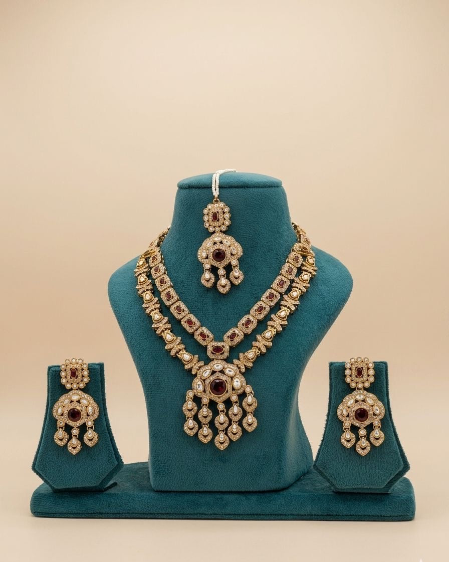 Gold plated heritage collection necklace set