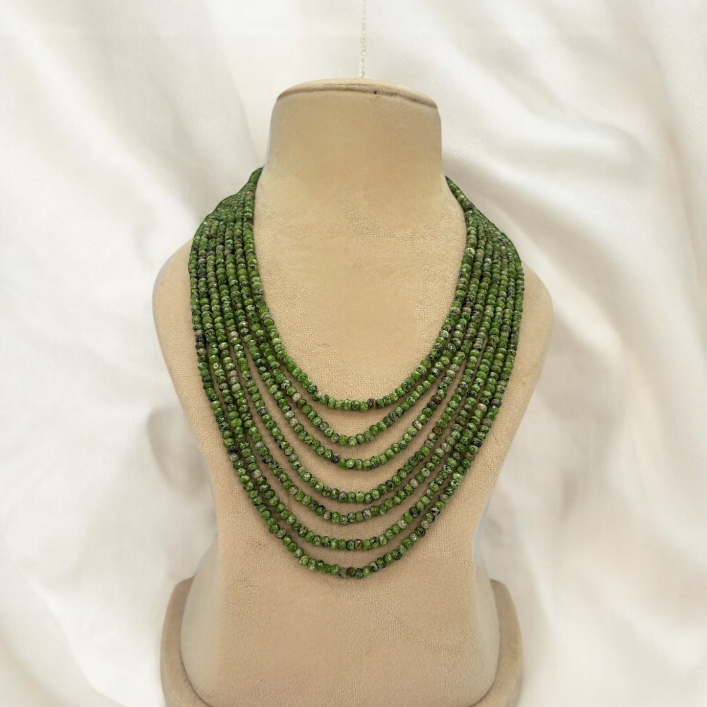 Seven layers green mala