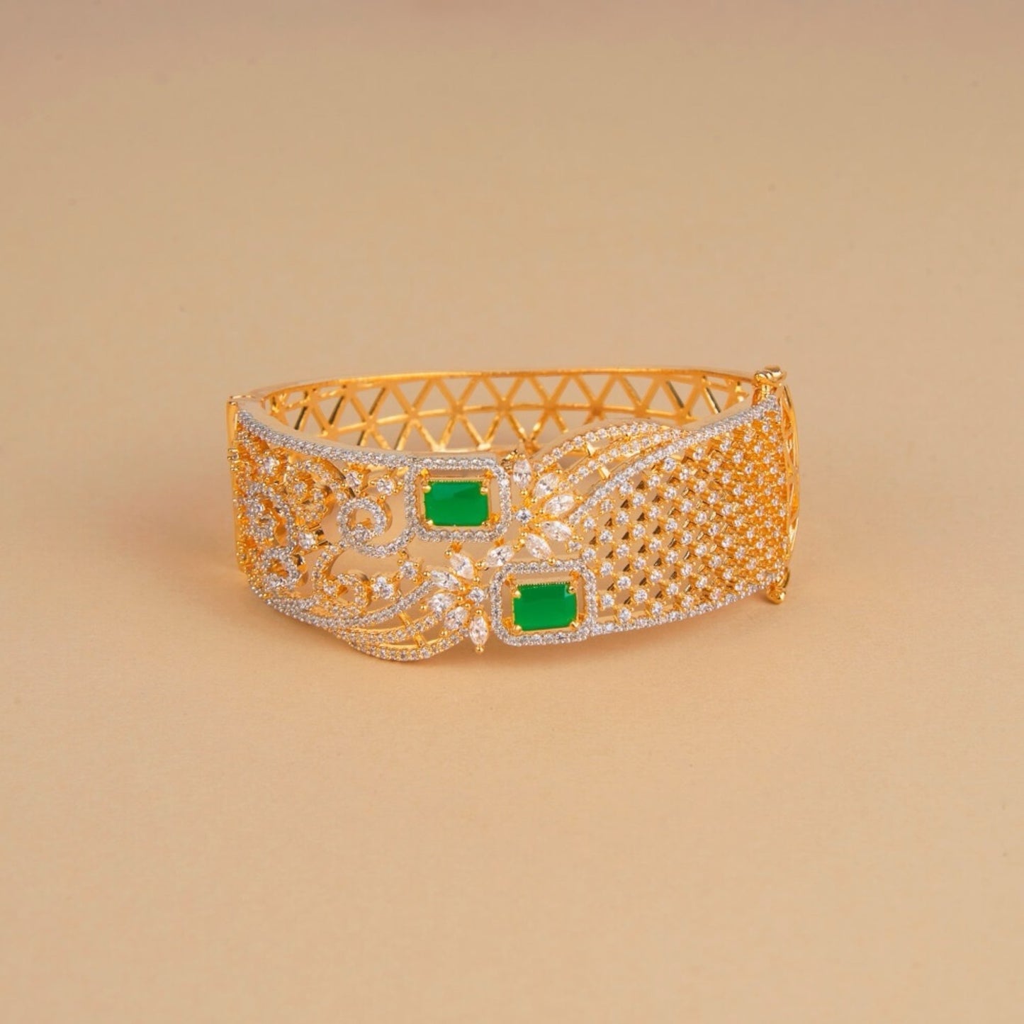Gold plated American Diamond openable bracelet