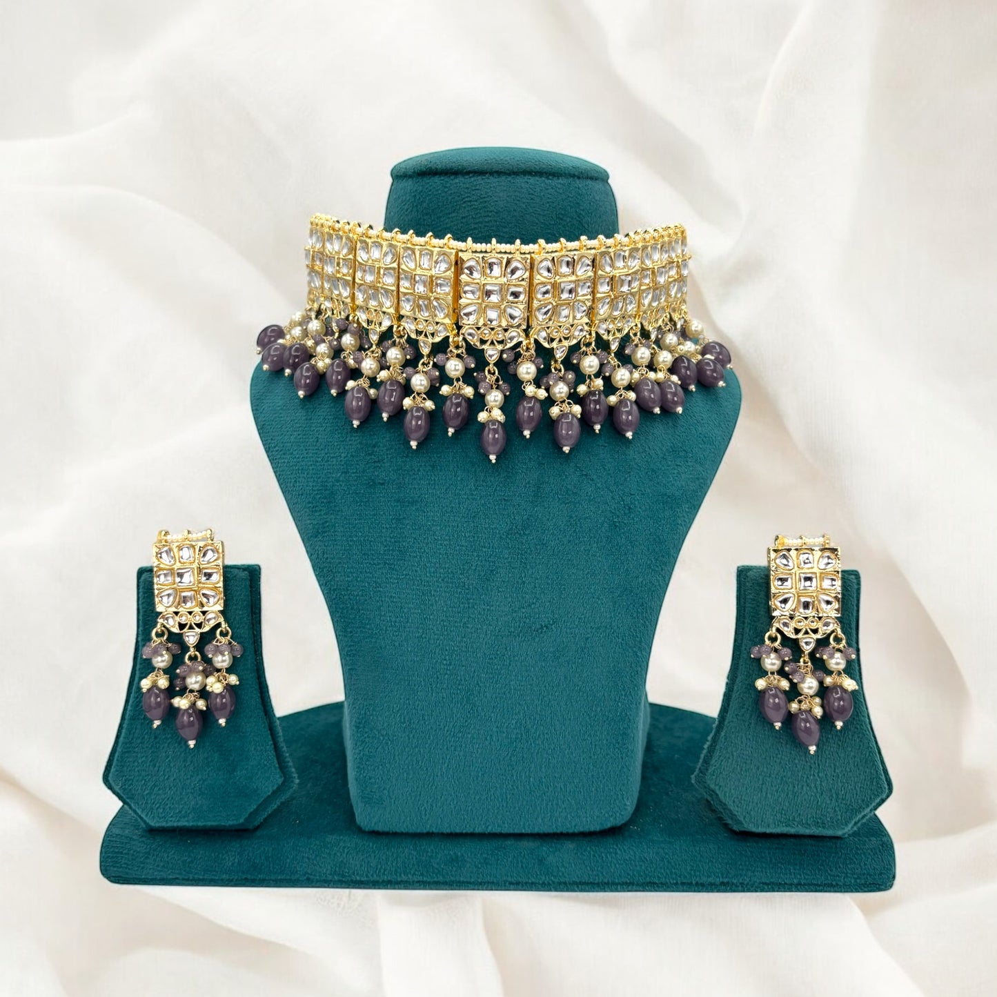 Gold plated kundan choker set with grey beads