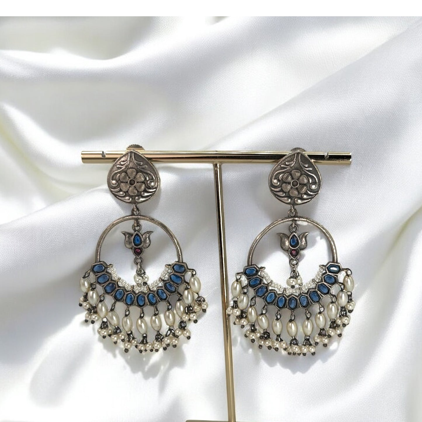 Silver oxidized chandbali