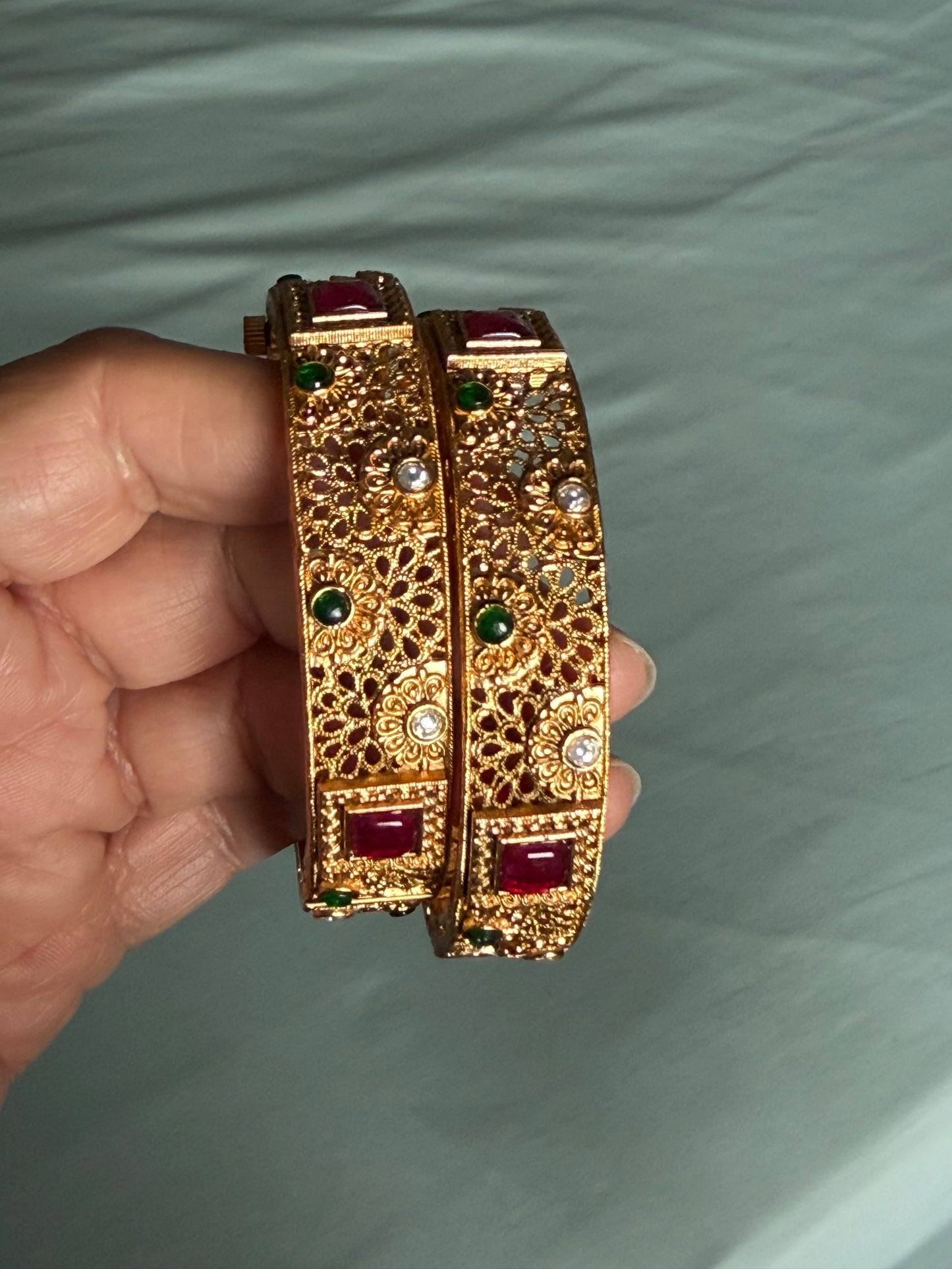 Gold plated openable kadas