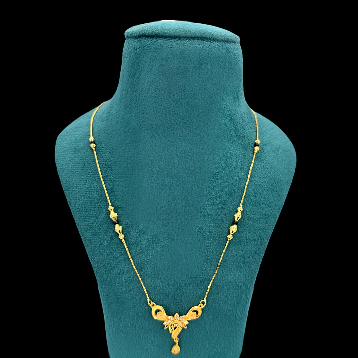 Gold plated chain pendant