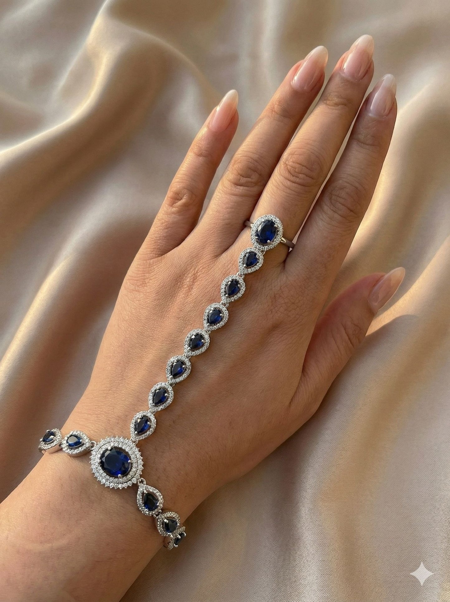 Silver blue American Diamond hath pan/hath ful