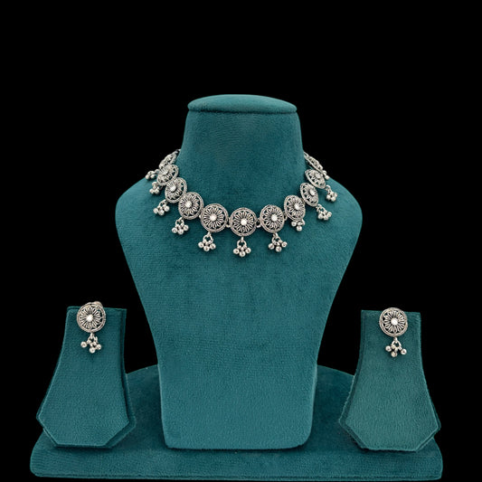 Silver oxidized necklace sets