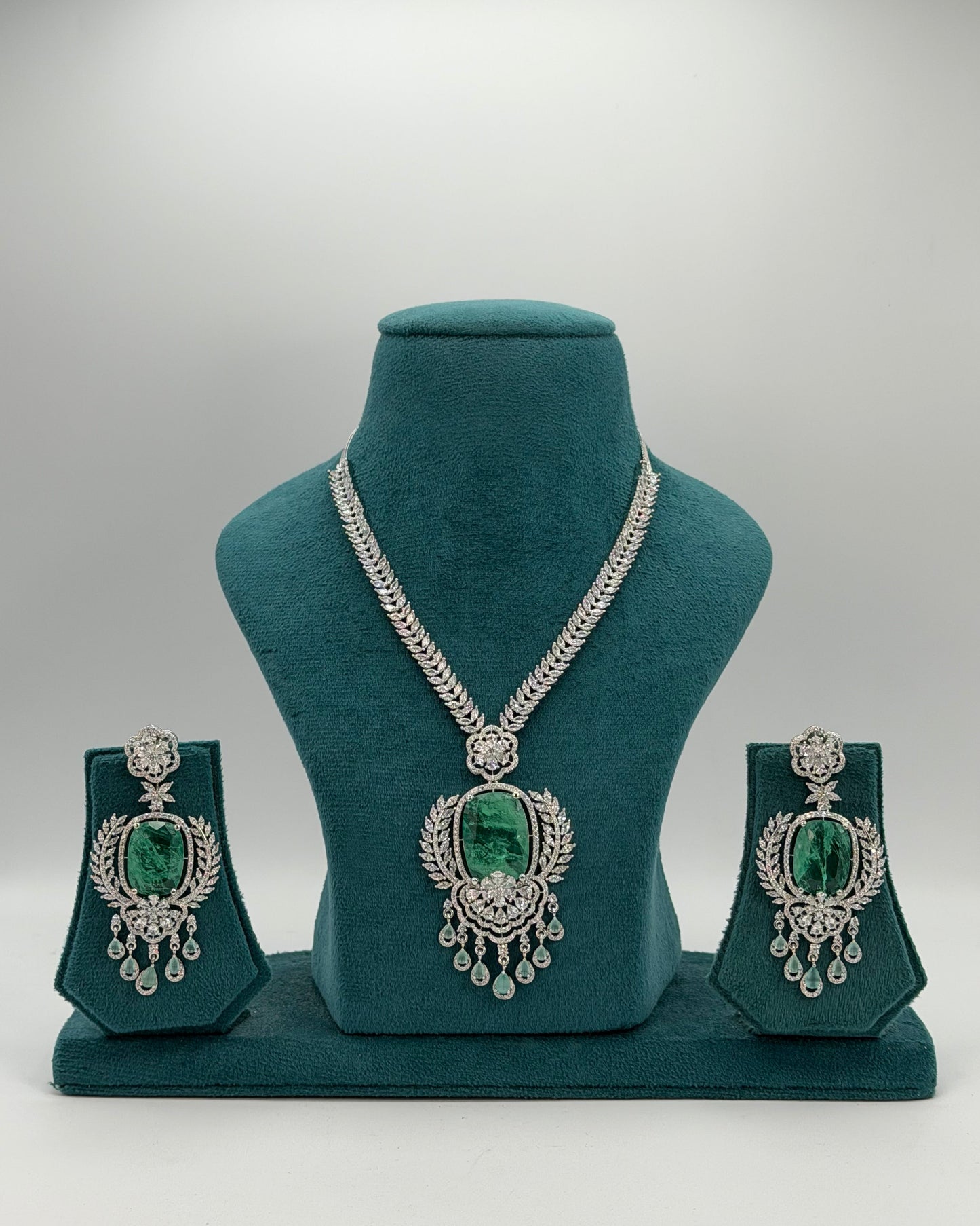 Silver plated American Diamond necklace set