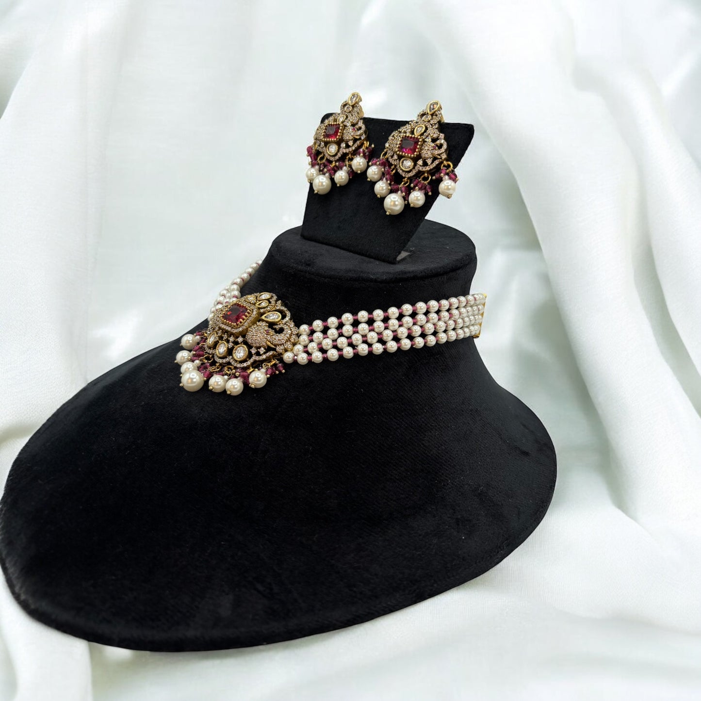 Premium quality Victoria polish moissanite and kundan choker set