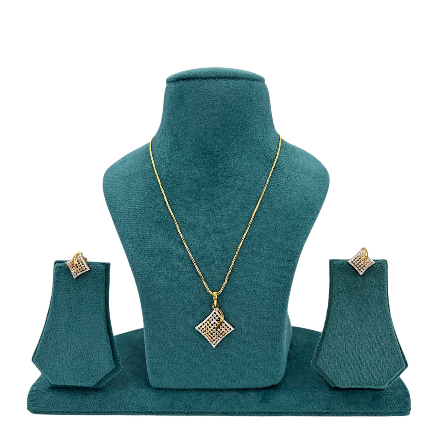 Gold plated Cz chain pendant set