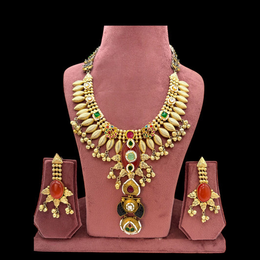 Fusion gold plated necklace set