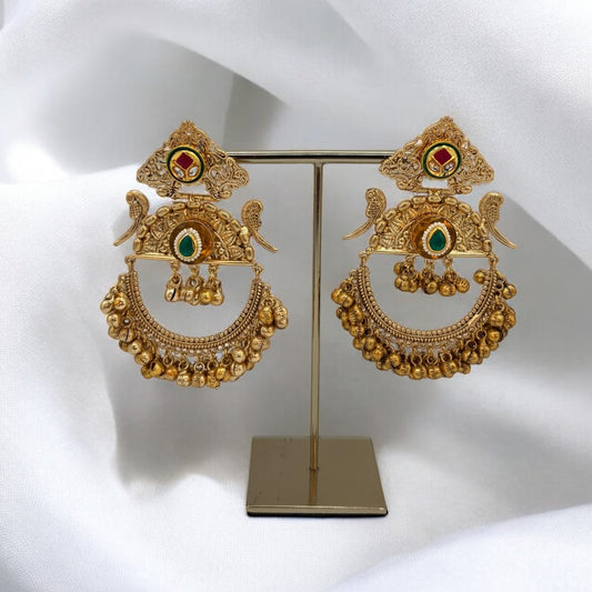 Beautiful stones gold tone earrings