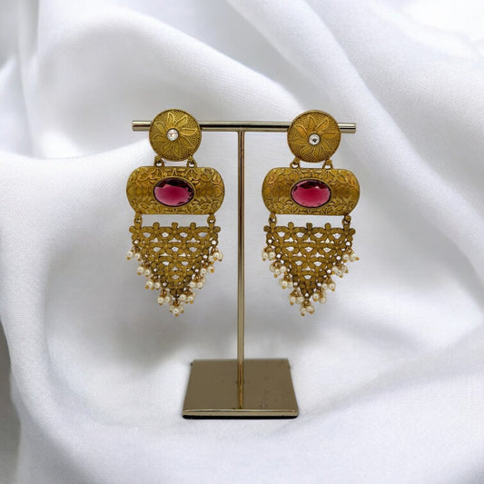 Antique gold stylish earrings