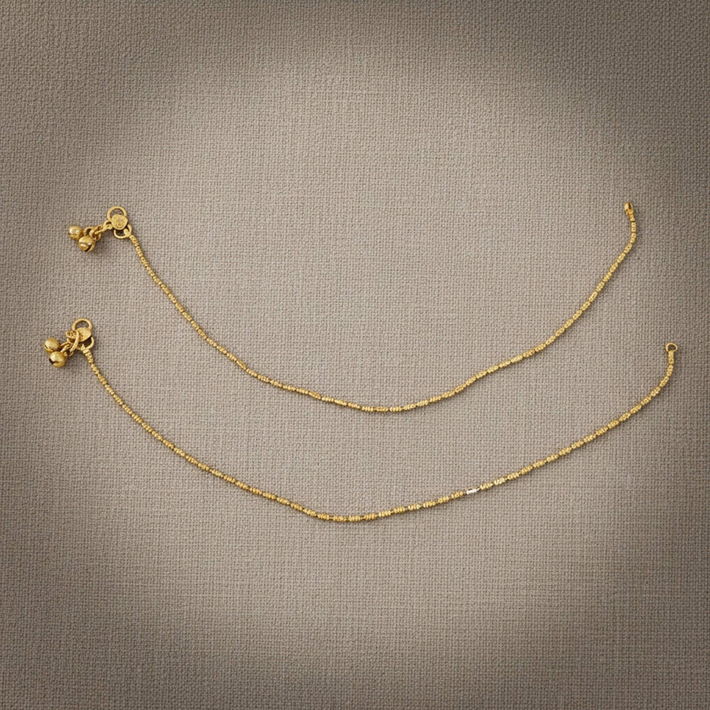 Gold plated classic anklets