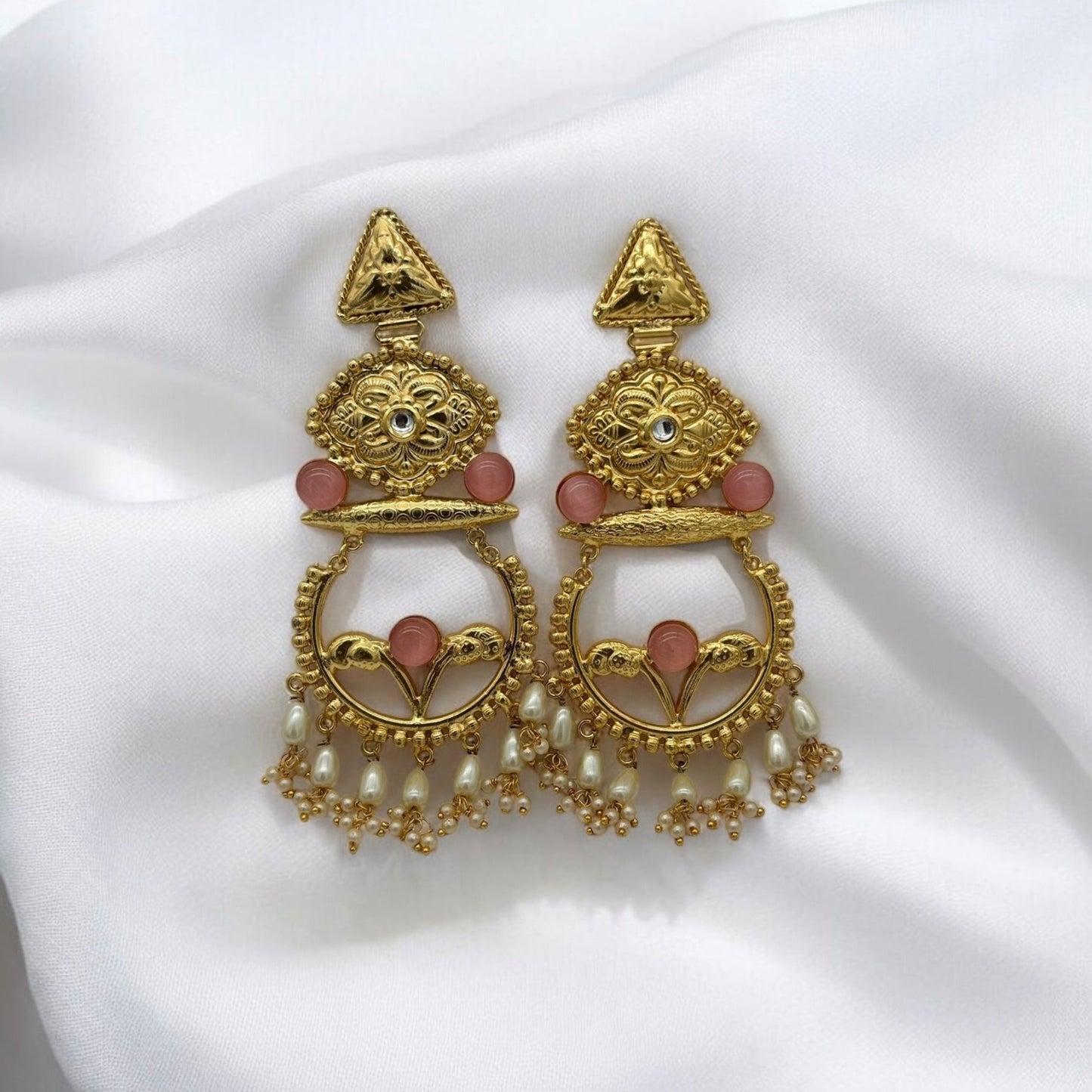 Fusion pink golden earrings