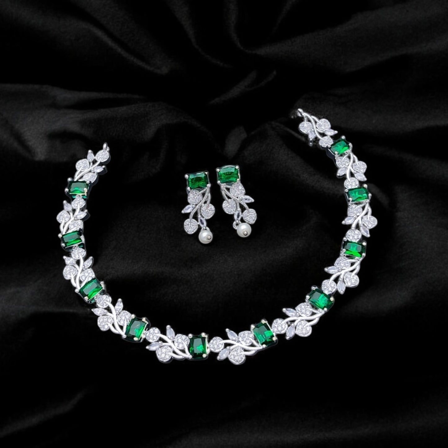 Silver AD necklace set