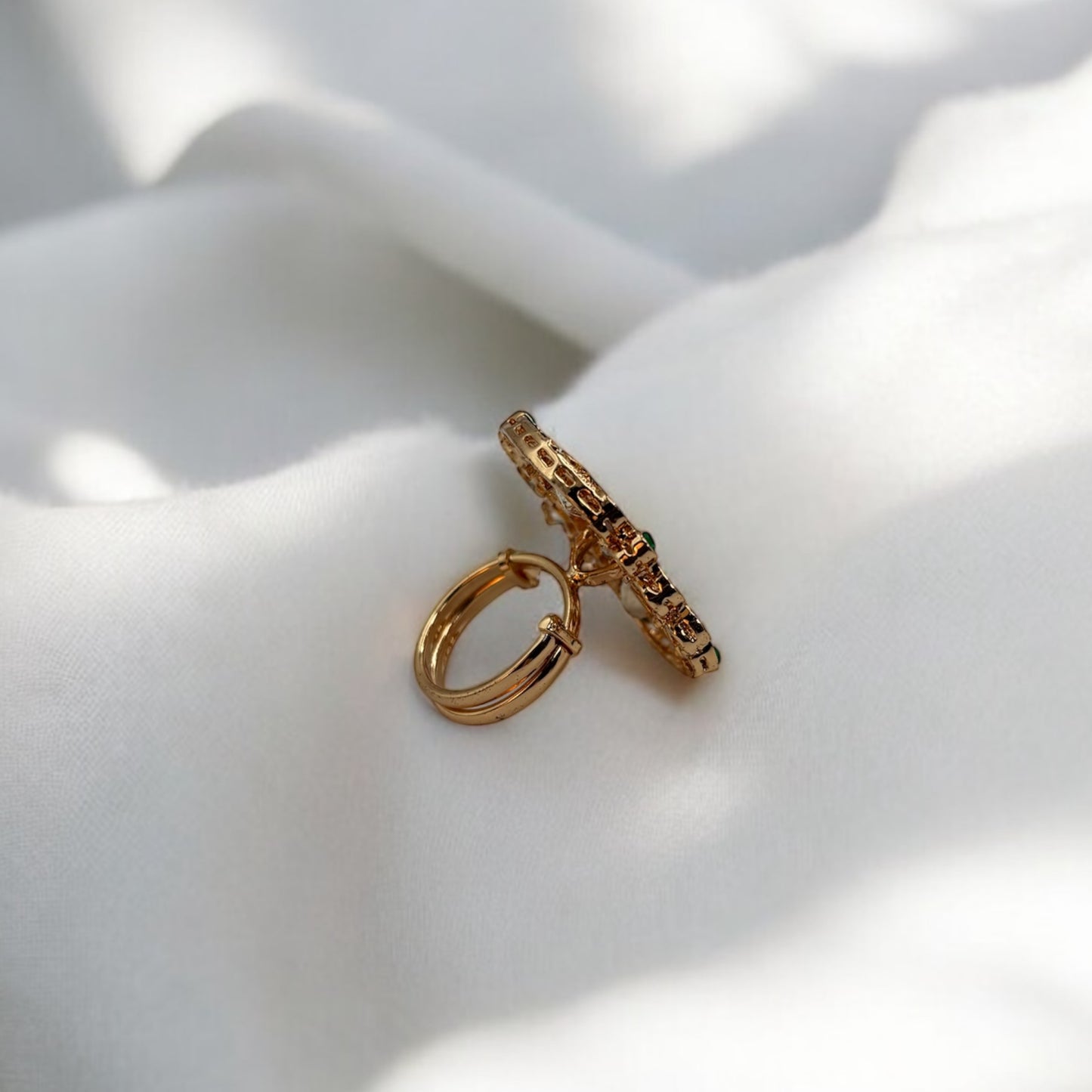 Big kundan adjustable ring