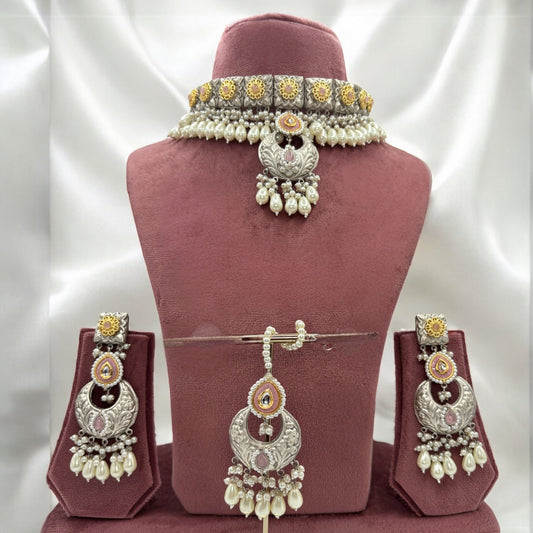 Silver choker set with mang tikka