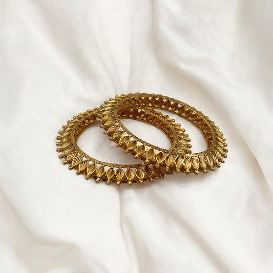 Gold plated kadas