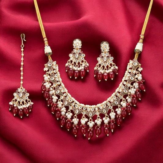 Gold plated necklace set