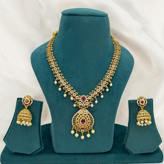 Gold plated necklace set