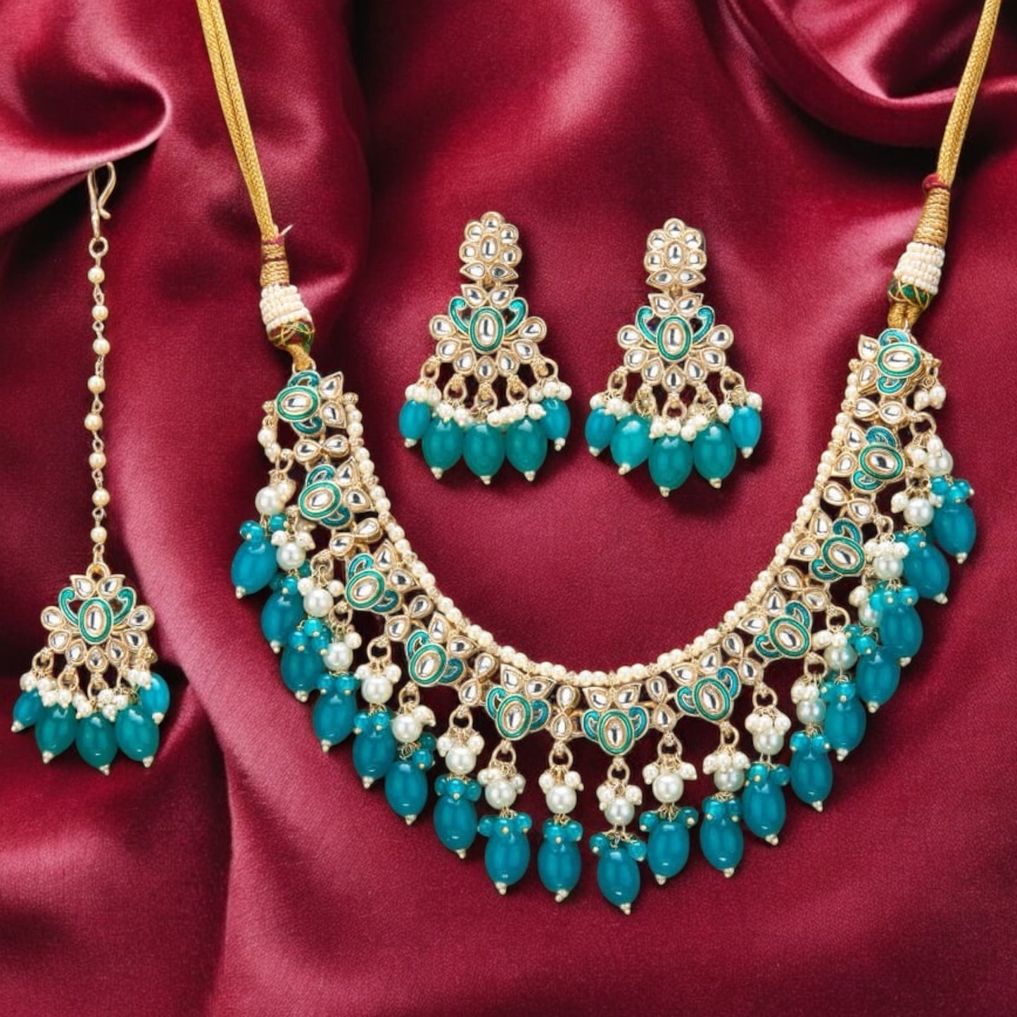 Gold plated necklace set