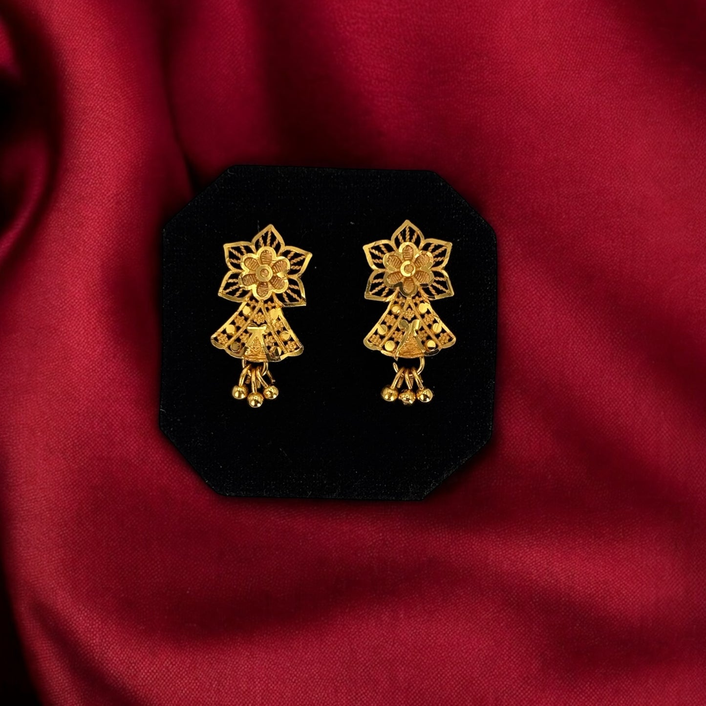 Gold plated earrings
