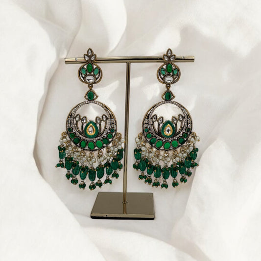 Emerald green earrings