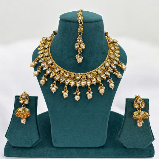 Gold plated kundan necklace set