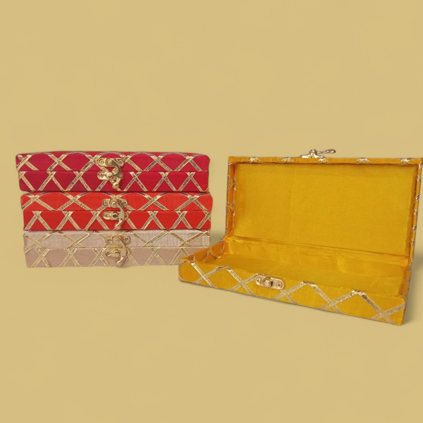 Silk gota check gift box