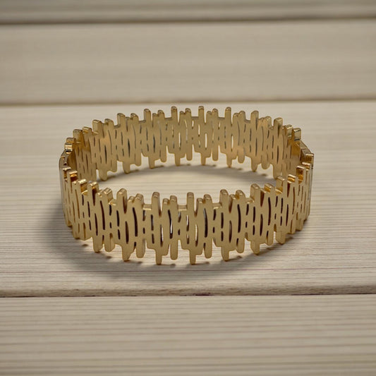 Gold plated openable bracelet