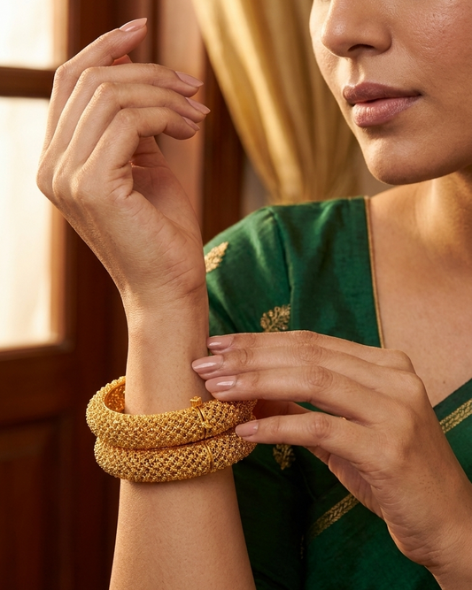 Gold plated openable kadas